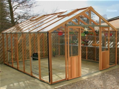 Cedar Greenhouse 326 - Aluminium Hybrid