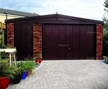 Spar Apex Concrete Garage 615 - Woodgrain, Brick Posts