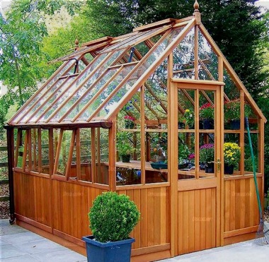 Cedar Victorian Greenhouse 630 - Part Boarded, Hinged Door